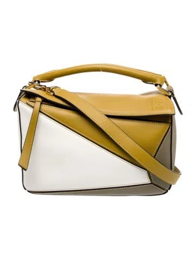 Pre-owned Loewe Leather Puzzle Medium In Neutral