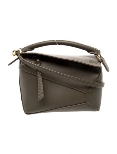Pre-owned Loewe Leather Puzzle Mini In Green