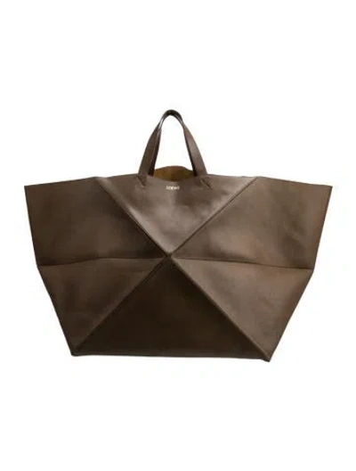 Pre-owned Loewe Leather Puzzle Xxl 2023 In Brown