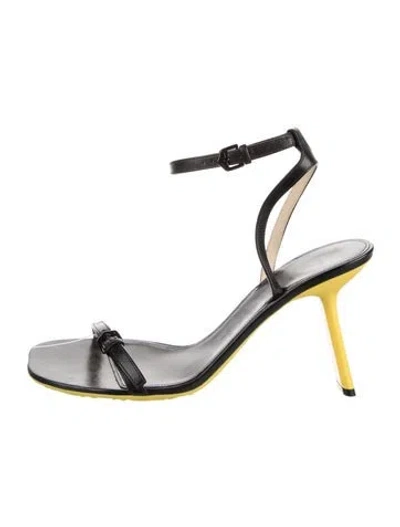 Pre-owned Loewe Leather Sandals In Black