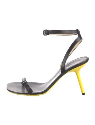 Pre-owned Loewe Leather Sandals In Black