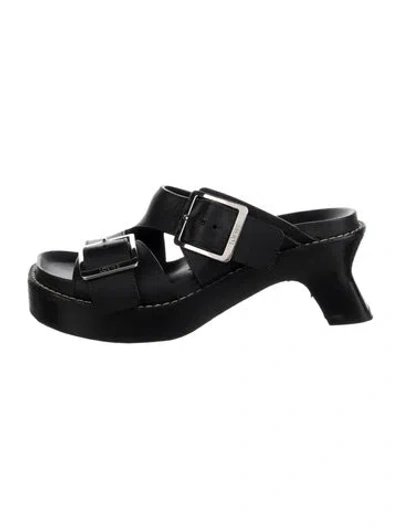 Pre-owned Loewe Leather Sandals In Black