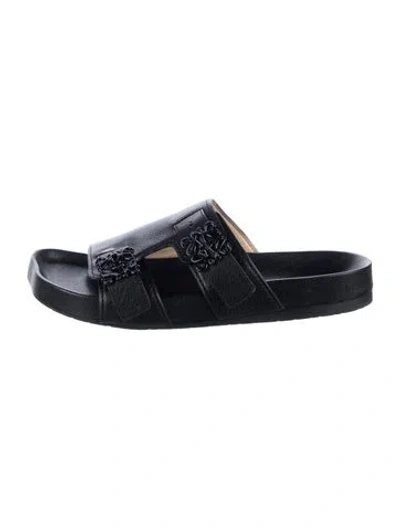Pre-owned Loewe Leather Slides In Black