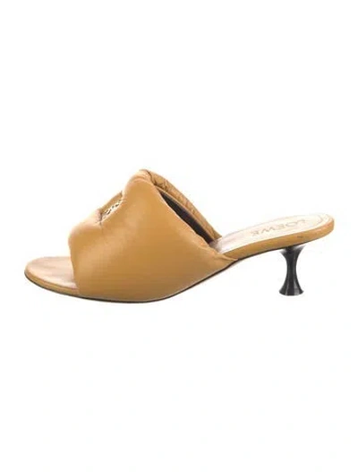 Pre-owned Loewe Leather Slides In Brown