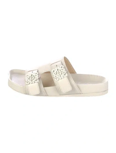 Pre-owned Loewe Leather Slides In Neutral