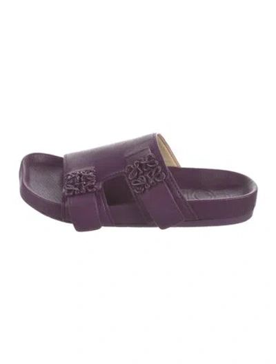 Pre-owned Loewe Leather Slides In Purple