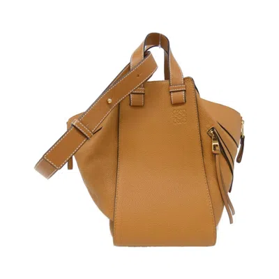 Pre-owned Loewe Light Camel Leather Shoulder Bag ()