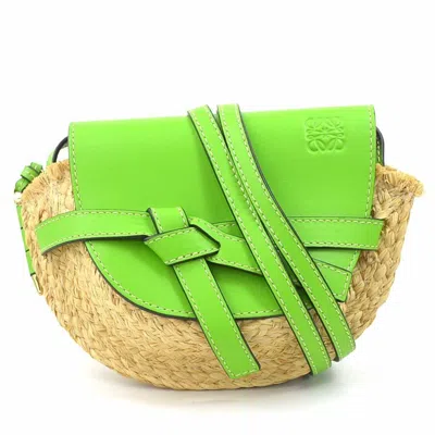 Pre-owned Loewe Light Green Raffia Leather Shoulder Bag ()