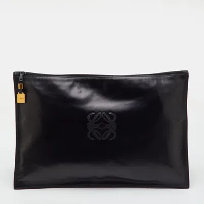 Pre-owned Loewe Logo Black Leather Fold-over Pouch Clutch
