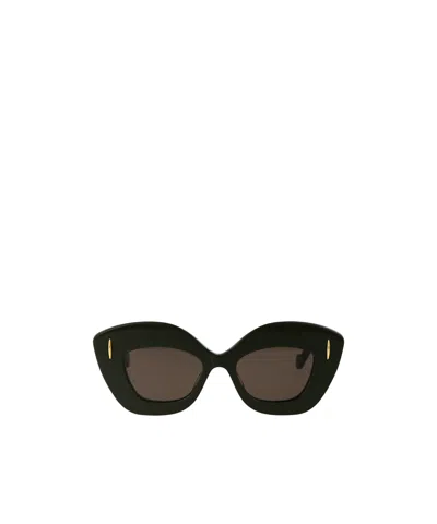 Loewe Logo Cat-eye Frame Sunglasses In Black