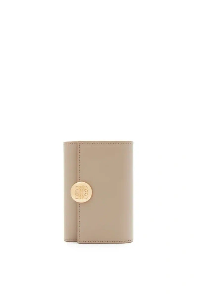 Loewe Logo Detailed Fold In Nude & Neutrals