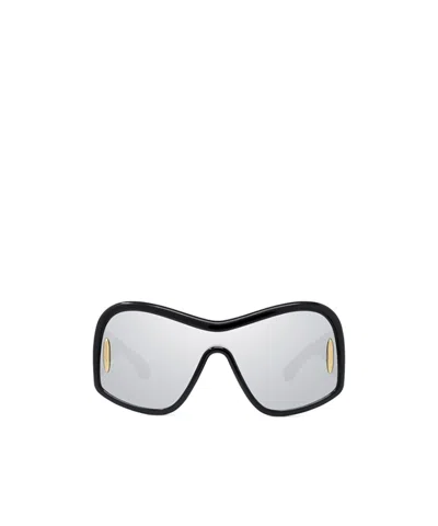 Loewe Logo Embossed Sunglasses In Black