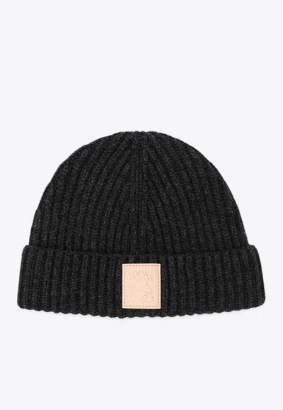 Loewe Logo Patch Cashmere Beanie In Black