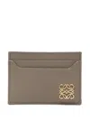 Loewe Logo-plaque Calfskin Cardholder In Neutral