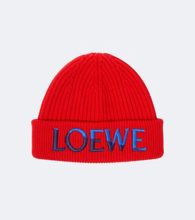 Loewe Logo Ribbed-knit Wool Beanie In Red