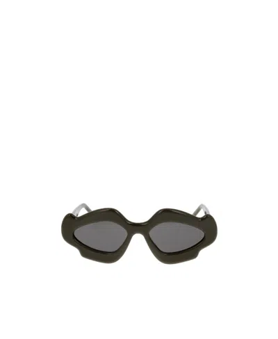 Loewe Logo Sunglasses In Black