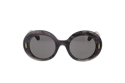 Loewe Logo Sunglasses In Gray