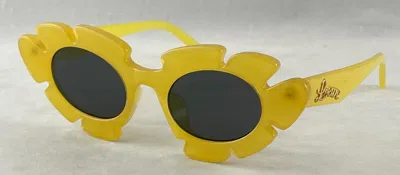 Pre-owned Loewe Lw40088u Lw 40088u 39a Yellow Sunglasses 47-20-140 In Black