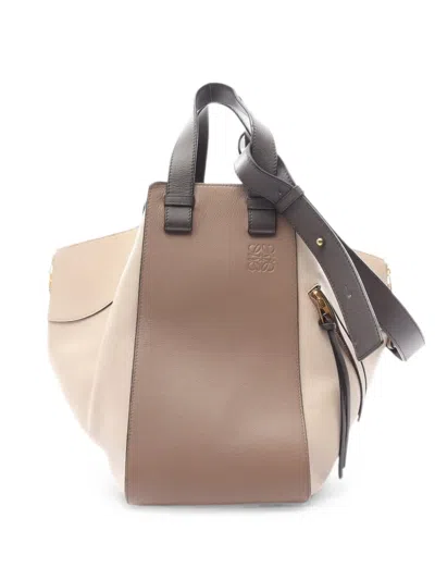 Loewe Medium Hammock Leather Tote Bag In Neutral