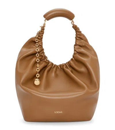 LOEWE MEDIUM LEATHER SQUEEZE TOP-HANDLE BAG