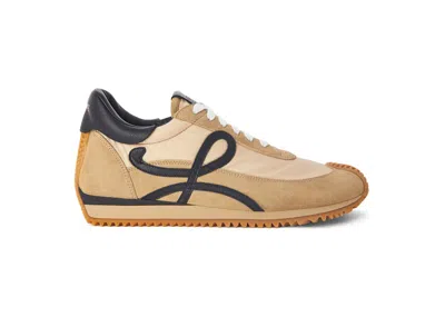 Pre-owned Loewe Men's  Flow Runner Sneakers In Gold/black