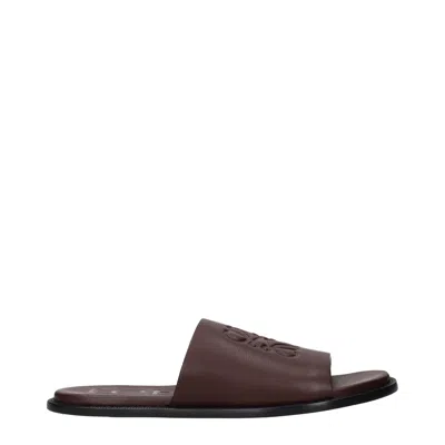 Loewe Men's Slippers And Clogs Brown/oxblood Leather