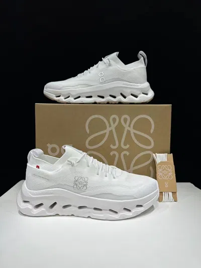 Pre-owned Loewe Men X On Running Cloudtilt White