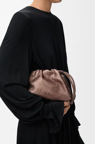 Loewe Mini Flamenco Purse En Cuir À Imprimé Moiré Pour Femme In Brown