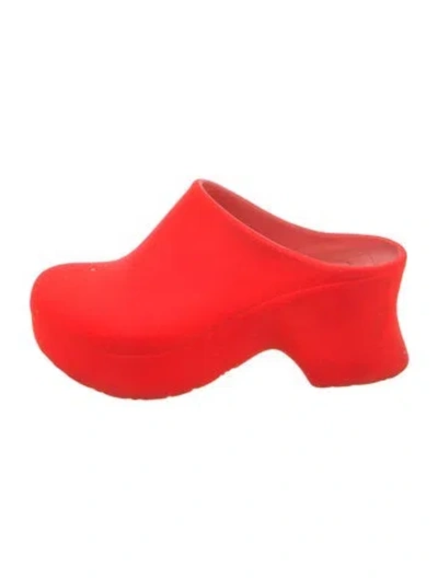 Pre-owned Loewe Mules In Red