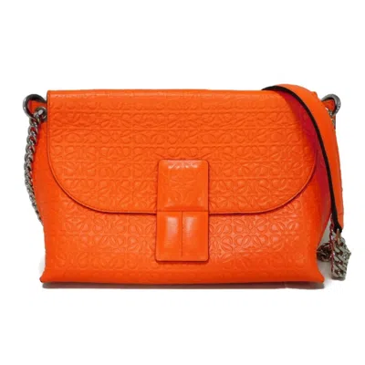 Pre-owned Loewe Orange Leather Shoulder Bag ()