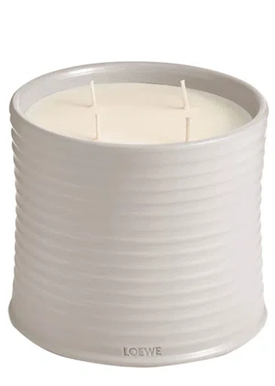 Loewe Oregano Candle In White