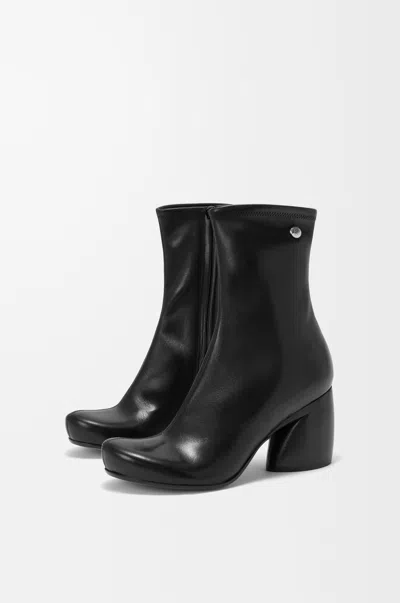 Loewe Oval Bootie In Stretch Nappa Lambskin Size: 35 For Woman In Black
