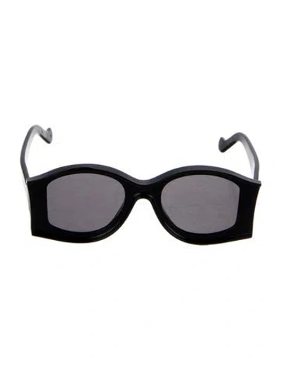Pre-owned Loewe Oversize Tinted Sunglasses In Black