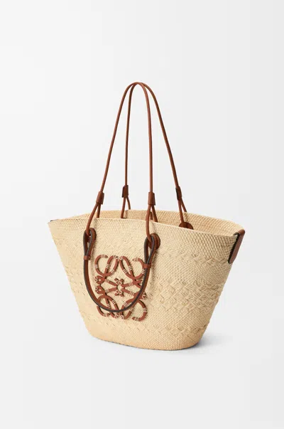Loewe Medium Anagram Basket Bag In Iraca Palm And Leather Skin For Woman In Nude