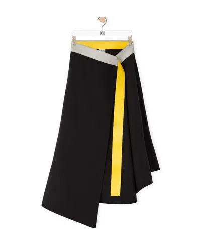Loewe Parcel Medium-length Skirt In Black