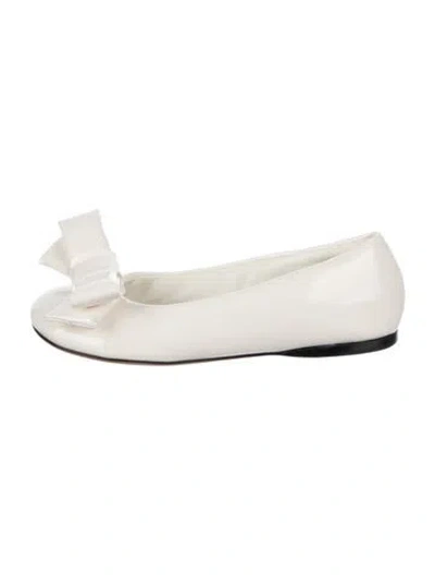 Pre-owned Loewe Patent Leather Bow Accents Ballet Flats In Neutrals