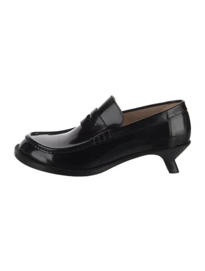 Pre-owned Loewe Patent Leather Pumps In Black