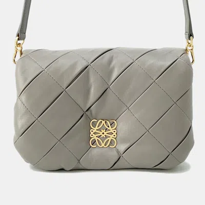 Pre-owned Loewe Pearl Grey Lambskin Goya Puffer Shoulder Bag In Gray