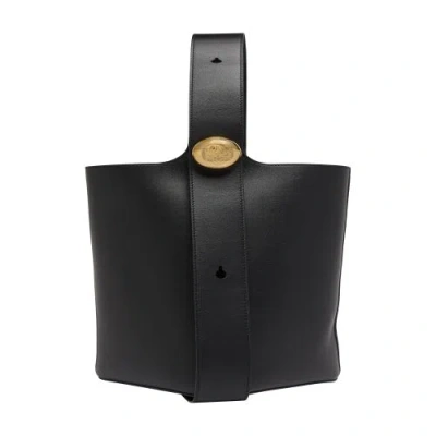 LOEWE PEBBLE BUCKET BAG