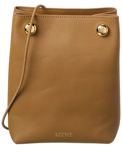 Loewe Pebble Leather Pouch In Brown