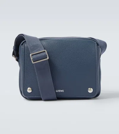 Loewe Pebble Medium Leather Messenger Bag