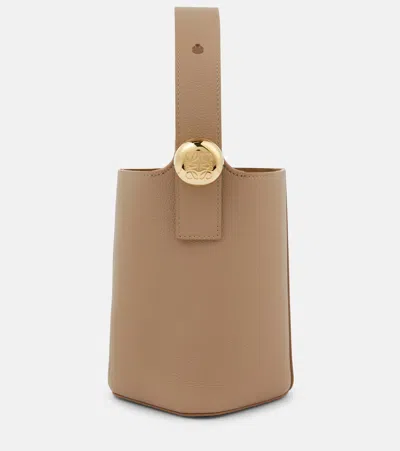 Loewe Brown Pebble Bucket Medium Bag In Green