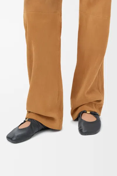 Loewe Pebble Soft Ballerina In Nappa Lambskin Size:41 For Woman In Black