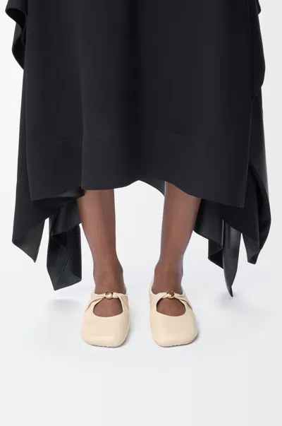 Loewe Pebble Soft Ballerina In Nappa Lambskin Size:41 For Woman In Nude