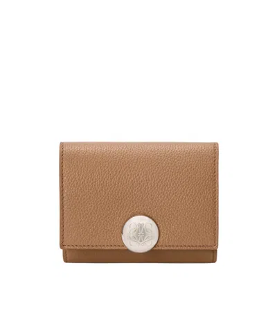 Loewe Pebble Trifold Wallet In Pebble Grain Calfskin In Brown