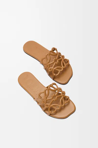 Loewe Anagram Petal Slides In Camel Leather In Multi
