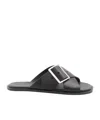 Loewe Sandalo Piatto Petal Belt In Pelle Di Vitello Conciata Al Vegetale In Black