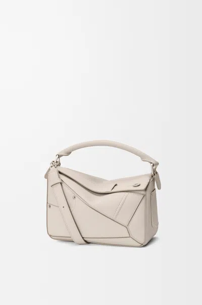 Loewe Petit Sac Puzzle Panta En Cuir Brillant Pour Femme In Neutral