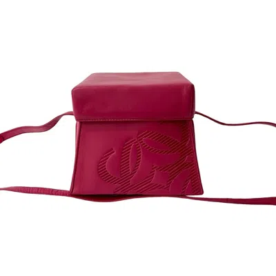 Pre-owned Loewe Pink Leather Pochette Shoulder Bag ()