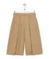 Loewe Pleated Shorts In Cotton In Nude
